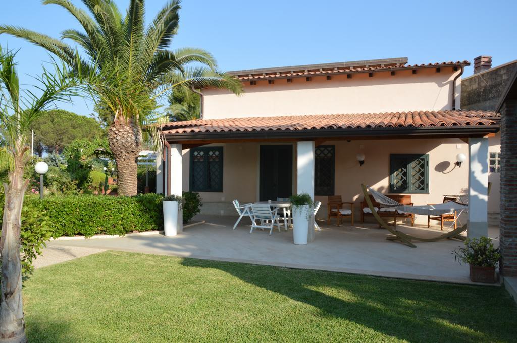 Villa Paola Fontane Bianche Exterior foto